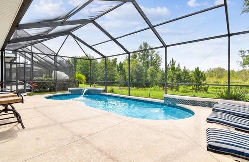 Sunset Lakes Casa | Escape To Paradise. 2946 Sunset Vista