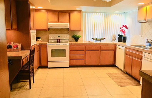 Palm Desert Villa | Escape to Paradise w/Private Pool and Hot Tub w/2 bed - 2 bath