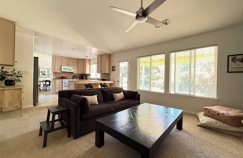 Three Rivers Casa | Escape to Sequoia this Summer