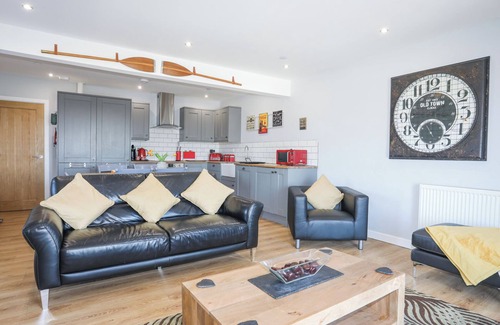Bryngwran Cabaña | ESCAPE TO THE CHAPEL ANGLESEY, family friendly in Bryngwran