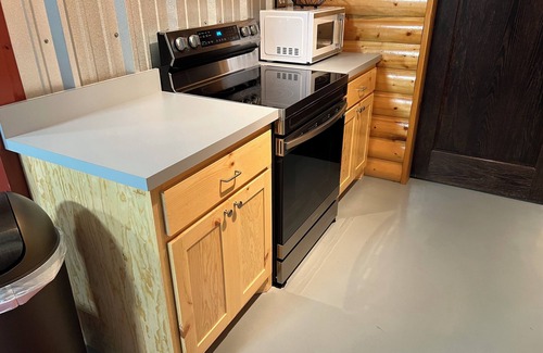 Seminole Casa | Escape to the Country: 2 bedroom Barndominium Retreat