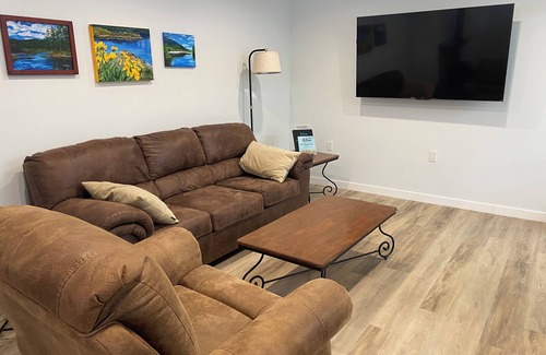 Cherryville Apartamento | Escape to the Monashees: Cozy Cherryville one bedroom B&B with a full kitchen.