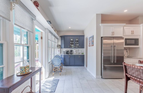 Cape May Casa | Escape to the ultimate vacation home in Cape May.