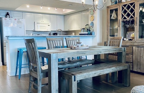 Folly Beach Condominio | ¡Escápese a esta lujosa villa frente al mar!