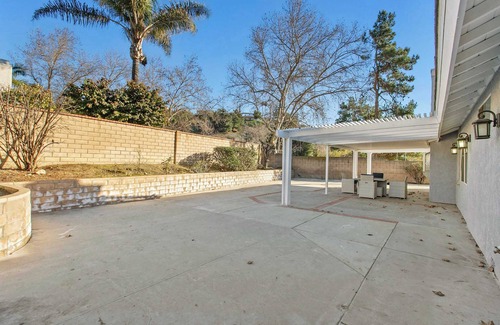 Walnut Casa | Escape to Tranquility at Breeze on N Country Hollow Drive - Your Retreat #41682
