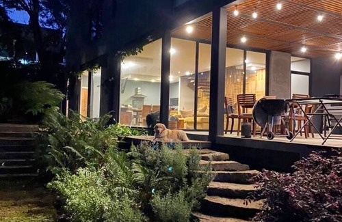 Valle de Bravo Casa | Escápate a Valle: Vista, H. Pizzas, Jacuzzi y Firepit (apta para mascotas)
