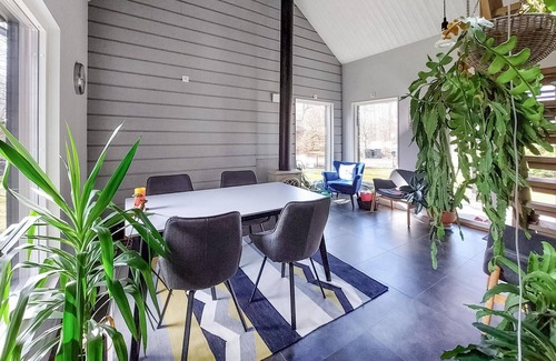 Hassleholm Municipality Casa | Escape your everyday life and relax in this pretty holiday home with garden.
