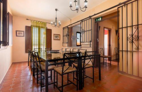 Zufre Casa | Esencia Del Paladin