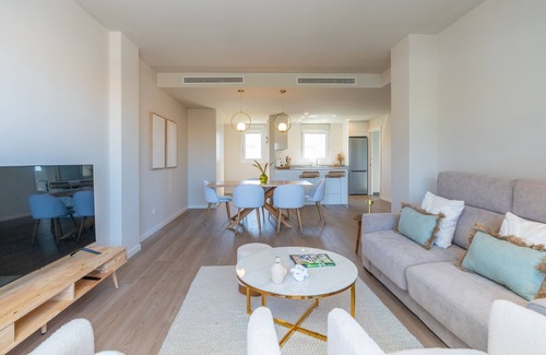 Estepona Apartamento | Esencia Marina Apartamentos A tan solo 800 mts. de la playa playa de Estepona.