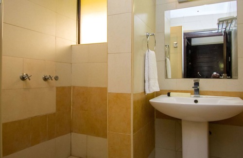 Naivasha Hotel | Eseriani The Hotel
