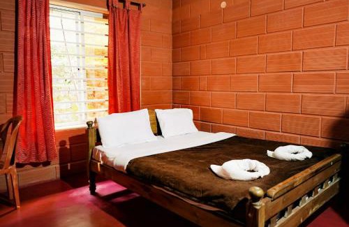 Stuart Hill Casa | Eshwari Cottage