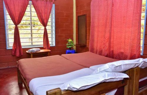 Stuart Hill Casa | Eshwari Cottage
