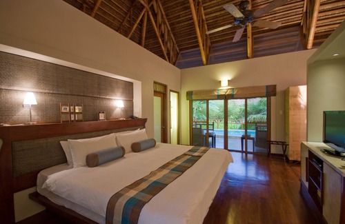 Tawala Hotel | Eskaya Beach Resort and Spa