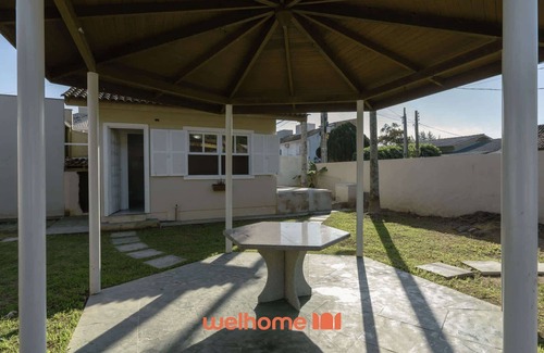 Florianopolis Casa | Espaço com churrasqueira em Floripa 200m da praia