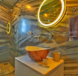 Pilerne Apartamento | Espaca luxury serviced apartments with pool in north Goa