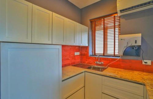 Pilerne Apartamento | Espaca luxury serviced apartments with pool in north Goa
