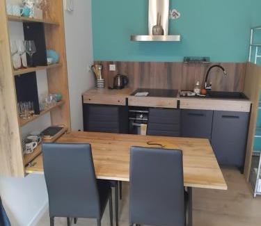 Saint-Clair-de-la-Tour Apartamento | Espace Atypique détente, bien-être