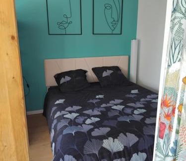 Saint-Clair-de-la-Tour Apartamento | Espace Atypique détente, bien-être