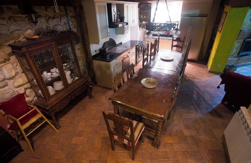 Munoveros Casa | Espaciosa casa rural Pet Friendly muy cerca de Madrid
