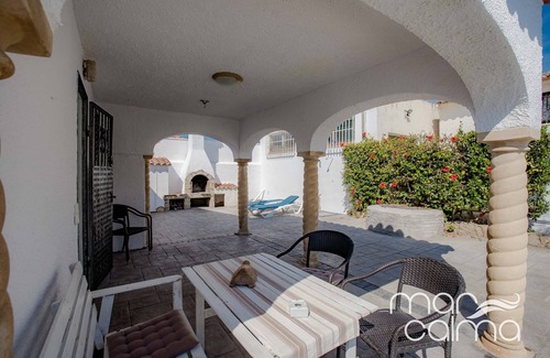 Miami Platja Villa | Rustical.. Espectacular villa con piscina privada