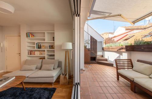Barrio de La Latina Apartamento | Espectacular Ático en el Centro