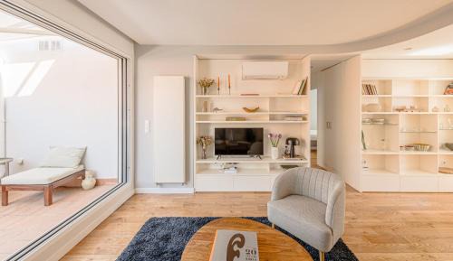 Barrio de La Latina Apartamento | Espectacular Ático en el Centro