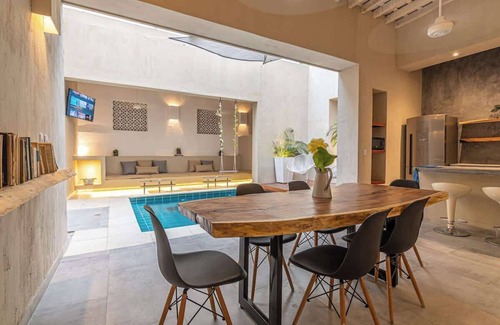 Barrio Centro Apartamento | Espectacular apto nuevo con piscina privada 2 BD
