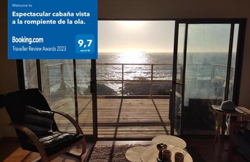 El Quisco Casa | Espectacular cabaña Las Rocas de Algarrobo - El Quisco Norte Vista a la rompiente de la ola