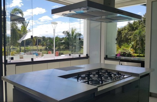 Girardot Casa | Espectacular casa con vista