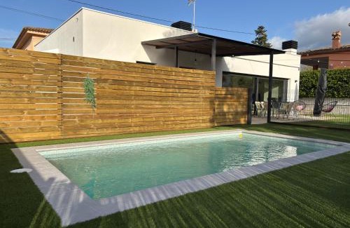 Llagostera Casa | ESPECTACULAR CASA EN LLAGOSTERA - Costa Brava, CON PISCINA