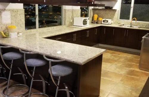 Ambato Casa | Espectacular Casa Vacacional !Sorprendente vista!