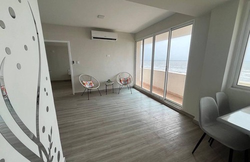 Tucacas Apartamento | Espectacular Penthouse con Terraza Privada !