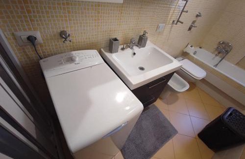 Baggio Apartamento | Esplora comodamente Milano e poi riposa tranquillo