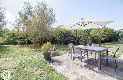 Charbonnieres-les-Varennes Casa | Esprit de Famille - Charbonnieres LES Varennes
