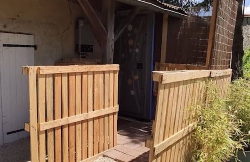 Fougeres-sur-Bievre Casa | Vrbo Property