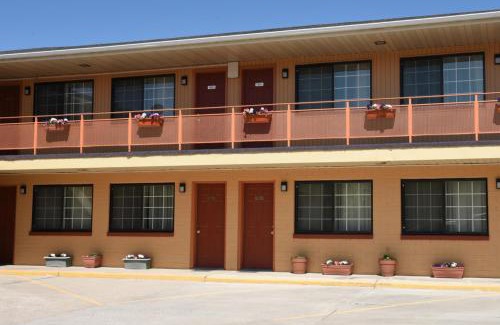 Elko Hotel | Esquire Inn