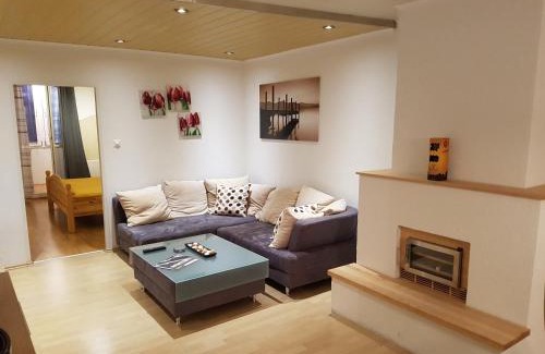 Wittau Apartamento | Esslinger Hauptstr Spacious apartment with loggia