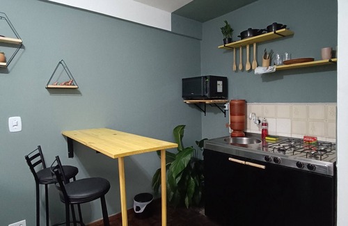 Matriz Apartamento | Estúdio Aconchegante no Centro de Curitiba! Ideal Para Turistas e Viajantes