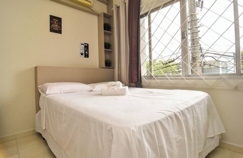 Estados Apartamento | Estúdio em frente ao Balneário Shopping P2288