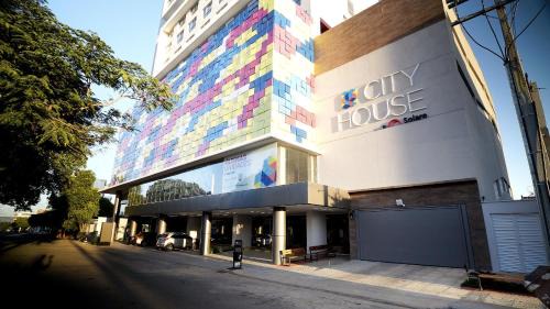 Barreiras Apartamento | Estúdios modernos no City House by WeHousy