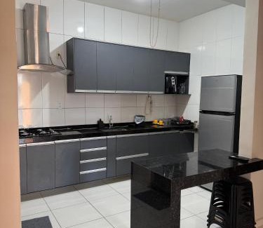 Castanheiras Casa | Estadia perfeita para viajantes e trabalhadores e familias em temporadas