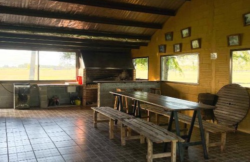 San Miguel del Monte Casa | Estancia La Manga