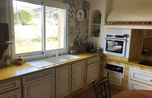 Muret Casa | Estantens: Casa / villa / chalet - Estantens