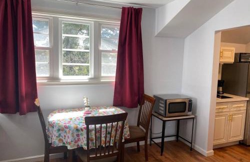Santa Maria Apartamento | Estate Guest Home Upstairs, EV Charger on site