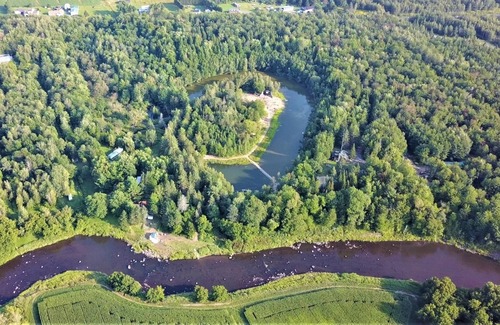 Saint-Samuel Casa | Estate In Private forest Center Quévbec