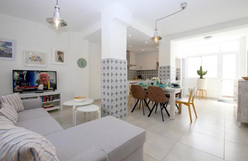 Estepona Apartamento | Estepona Centre Fishermans Cottage LEIF