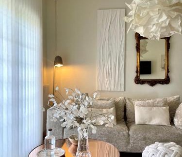 Gorraiz Casa | Estilosa casa golf suites