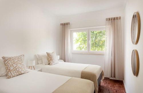 Estoril Apartamento | Estoril Beach - Your Family Escape