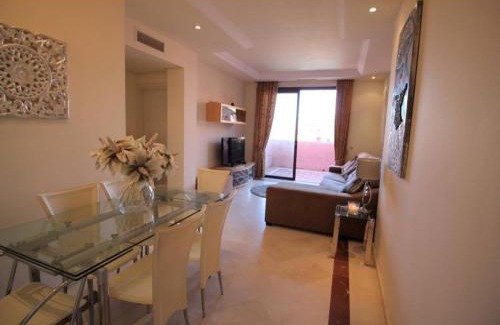 Nikki Beach Apartamento | Estrelicia