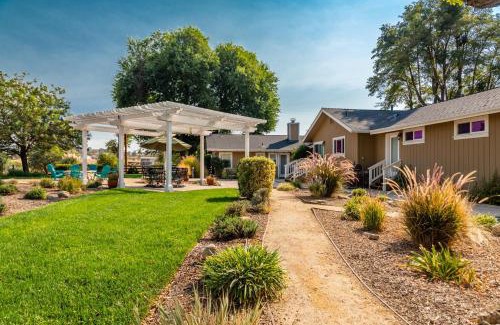 San Miguel Casa | Estrella Vineyard